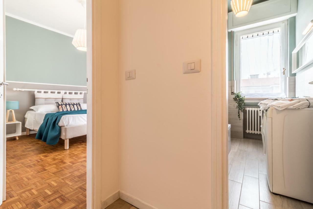 Joivy Modern 1-Bed Flat With Balcony In Portello Milano Ngoại thất bức ảnh